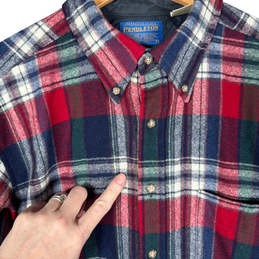 Pendleton Flannel Shirt Mens Large Red Plaid 100%‎ Virgin Wool Button Down USA - Picture 4 of 11